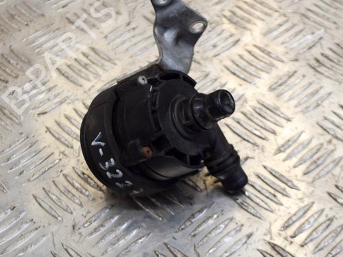 Used Auxiliary water pump BMW X3 (F25) sDrive 18 d (150 hp) 14628758