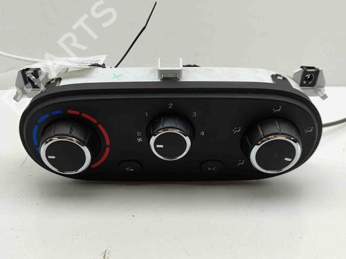 AC Styreenhet / Manøvreringsenhet IVECO DAILY VI Platform/Chassis 33S14, 35S14, 35C14, 38S14 (136 hp) 29404663