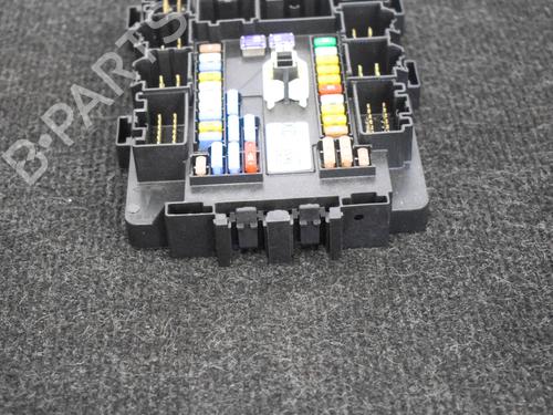 Fuse box TESLA MODEL X (5YJX) 90D AWD | BP20233260E1  - Image 5