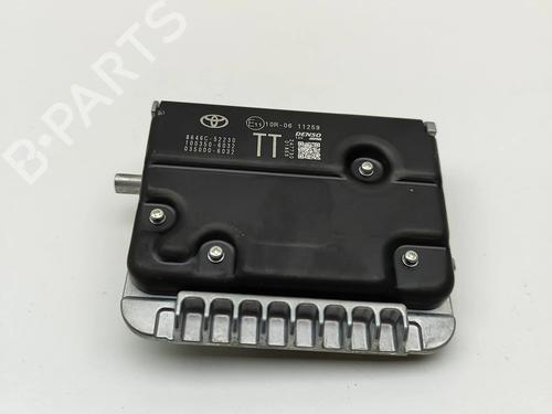 Used Camera Camera TOYOTA YARIS (_P21_, _PA1_, _PH1_) 1.5 Hybrid (MXPH10, MXPH11) (116 hp) 28559841 28559841