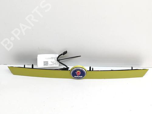 tailgate-trim-saab-9-3-convertible-ys3f-2003-2004-2005-2006-2007-2008-2009-2010-2011-2012-2013-2014-2015-25219275 main image