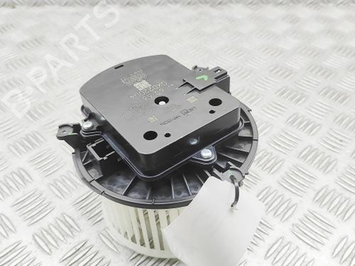 Used Heater blower motor Heater blower motor BMW X5 (G05, F95) xDrive 40 i (340 hp) 40617914 40617914