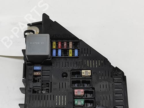 Used Fuse box VOLVO V90 II Estate (235) T8 Plug-in Hybrid Polestar AWD (317 hp) 28554607