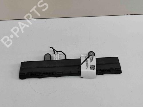 antennabase-mercedes-benz-s-class-w221-v221-2005-2006-2007-2008-2009-2010-2011-2012-2013-29404792 main image