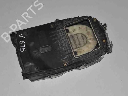 Used Air filter box MERCEDES-BENZ C-CLASS (W204) C 250 CDI (204.003) (204 hp) 6729383