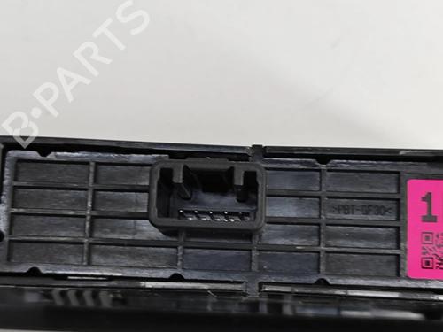 Switch MAZDA CX-30 (DM) e-SKYACTIV-X M Hybrid | BP28557728I30