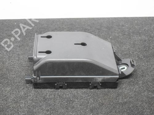 Used Fuse box VOLVO XC90 II (256) T5 AWD (249 hp) 27388378