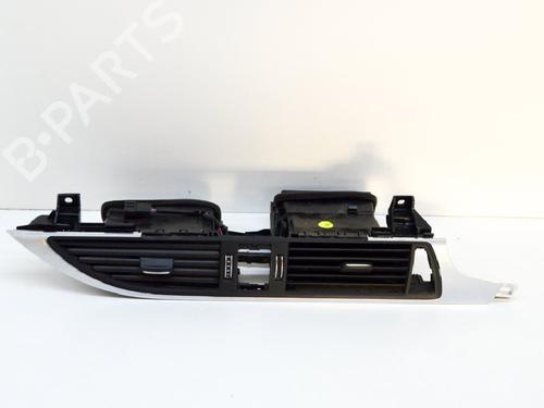 Used Air vent AUDI A6 C7 (4G2, 4GC) 2.0 TDI (190 hp) 14618291