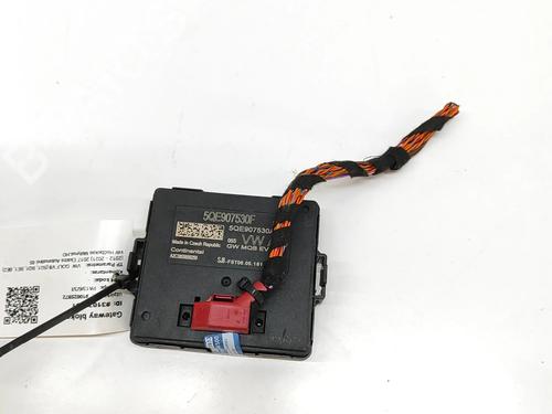 Used Electronic module Electronic module VW GOLF VII (5G1, BQ1, BE1, BE2) e-Golf (115 hp) 27331505 27331505