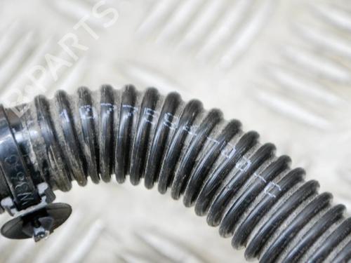 Pipe TESLA MODEL 3 (5YJ3) EV AWD | BP27758125M125