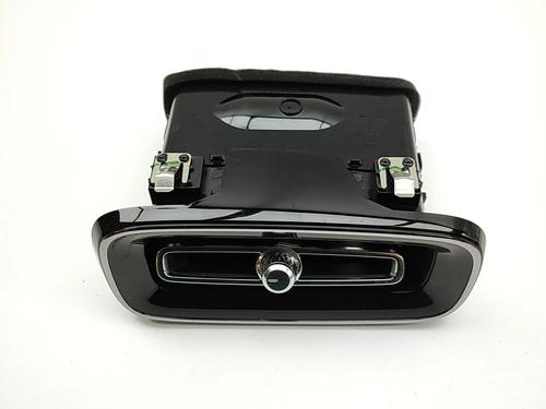 air-vent-volvo-xc40-536-2017-36415622 main image