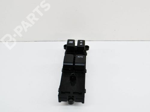 Used Right front window switch Right front window switch SUZUKI SWIFT IV (FZ, NZ) 1.2 (AZH412, ZC72S) (94 hp) 10074678 10074678