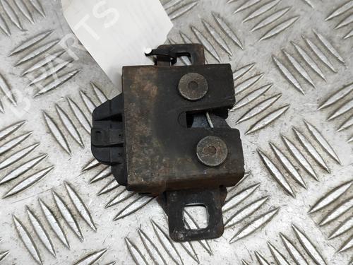 Hood lock LAND ROVER DISCOVERY SPORT (L550) 2.0 D 4x4 | BP27015183C133 