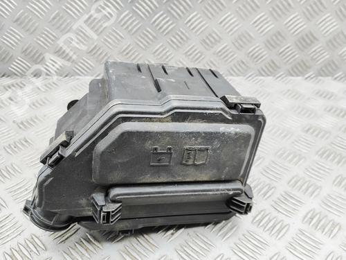 Used Fuse box Fuse box LAND ROVER RANGE ROVER SPORT III (L461) P440e PHEV AWD (441 hp) 33112586 33112586