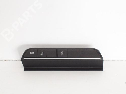 Used Switch AUDI Q3 (8UB, 8UG) 2.0 TDI quattro (184 hp) 6743644