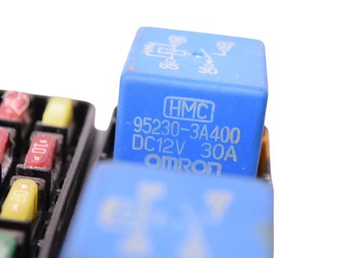 Fuse box HYUNDAI SANTA FÉ I (SM) 2.0 CRDi 4x4 | BP24820639E1 