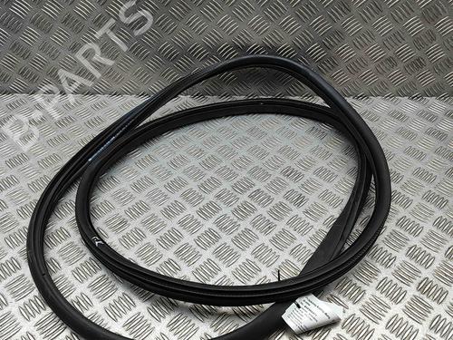 Used Rubber door seal CITROËN C3 III (SX) 1.2 THP 110 (SXHNPS, SXHNZT, SXHNZ6) (110 hp) 29459148