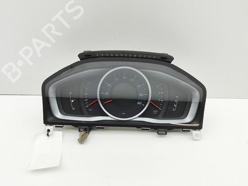 Used Instrument cluster VOLVO V70 III (135) D4 (181 hp) 29830465