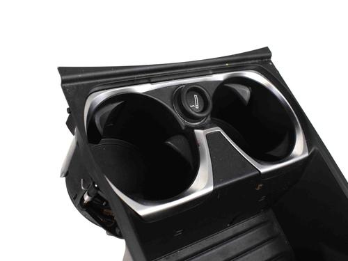 Used Cup/Object holder BMW X1 (F48) sDrive 18 d (136 hp) 30212650