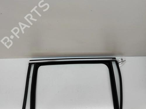 Door moulding trim VW PASSAT B7 Variant (365) 1.6 TDI | BP26890862C150 