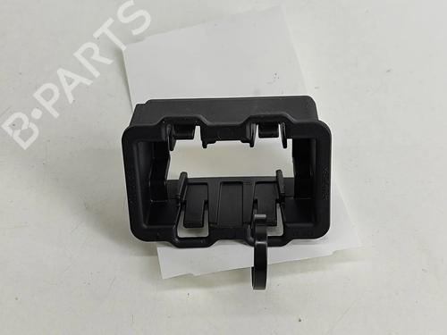 BP27774327O1 main image