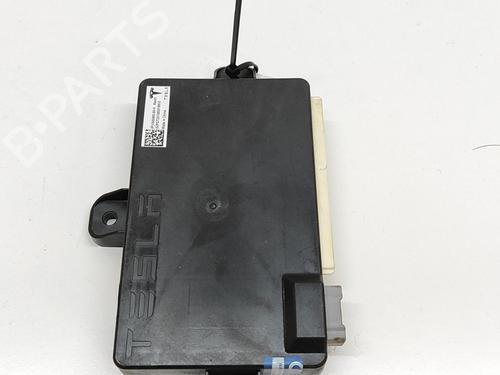 Elektronisk modul TESLA MODEL X (5YJX) P100D AWD | BP28435887M83