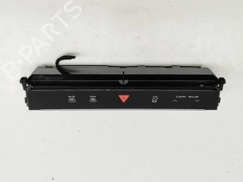 switch-audi-e-tron-sportback-gea-2019-32680282 main image