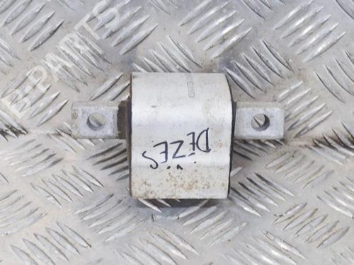 Used Gearbox mount Gearbox mount MERCEDES-BENZ E-CLASS (W212) E 220 CDI / BlueTEC (212.001, 212.002) (170 hp) 6757397 6757397