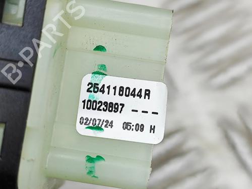 Right front window switch RENAULT MASTER III Van (FV) 2.3 dCi 130 FWD (FV0M, FV0Y, FV0J, FV02, FV03) | BP39656012I26 - Image 6