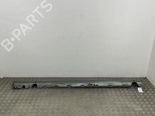 Used Left sideskirt MERCEDES-BENZ E-CLASS (W124) E 300 D (124.131) (136 hp) 31951105