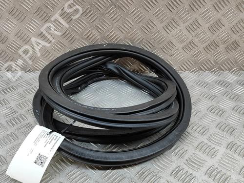 Used Rubber door seal SEAT TARRACO (KN2) 2.0 TDi (150 hp) 27767870