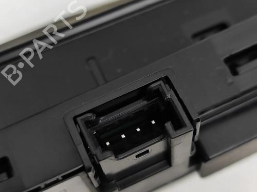 Spak kontakt BMW iX (I20) xDrive 40 | BP28590184I30