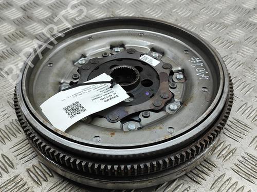 Volano VW TIGUAN (AD1, AX1) 1.5 TSI (131 hp) 27778172