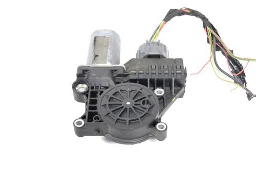 Right rear window motor JAGUAR XJ (X350, X358) D 2.7 | BP9899115E22