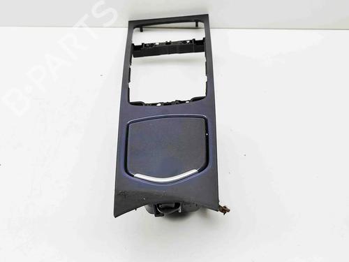 Used Middle console Middle console PORSCHE PANAMERA (970) 3.0 D (250 hp) 29487210 29487210