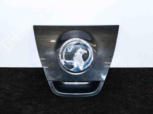 Used Tailgate handle OPEL ASTRA J (P10) 1.4 Turbo (68) (140 hp) 6741806
