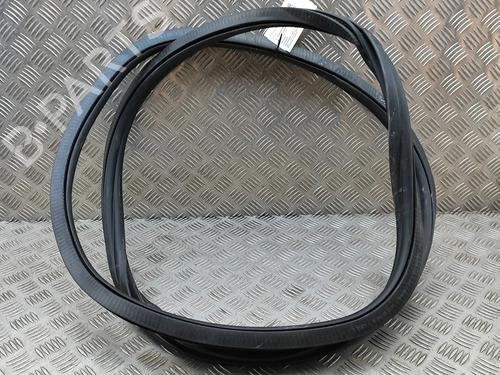 Used Rubber door seal BMW iX (I20) xDrive 40 (326 hp) 30359080