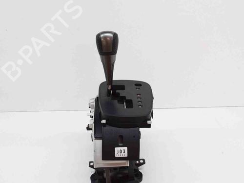 Leva del cambio TOYOTA YARIS (_P13_) 1.5 Hybrid (NHP130_) (101 hp) 10074568