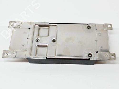 Used Electronic module BMW 5 (F10) 520 d (184 hp) 8840676