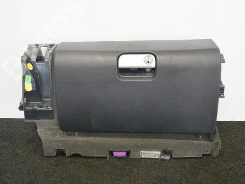glove-box-porsche-911-997-38-carrera-4s-porsche-99755220306-99755220307-99755266300-99755220306-99755220307-99755266300-2004-2005-2006-2007-2008-2009-2010-2011-2012-2013-6750375 main image
