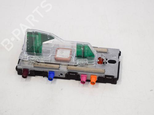 Antenne/Base VOLVO S90 II (234) D4 (190 hp) 8834050