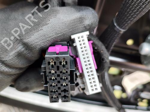 Right front seat SKODA SUPERB III Estate (3V5) 2.0 TDI 4x4 | BP26142525C16 