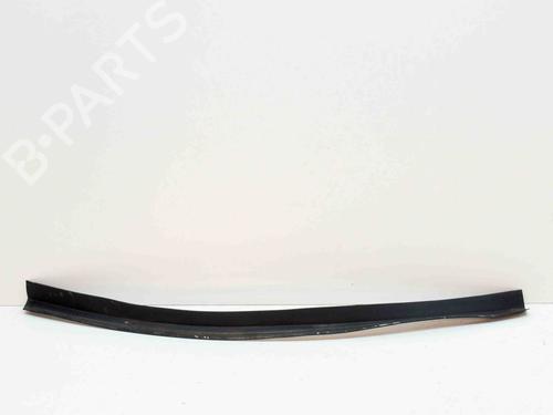 Moldura del portón trasero MASERATI QUATTROPORTE VI 3.0 D (275 hp) 14629573