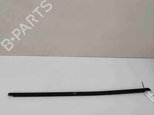 Used Door moulding trim PORSCHE CAYENNE Coupe (9YB) 3.0 AWD (9YBAA1) (340 hp) 27794160