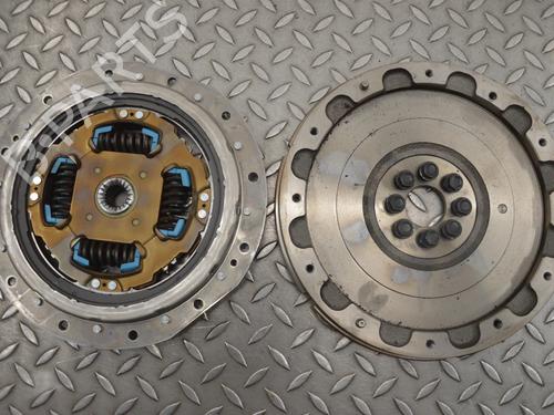 Schwungrad für LEXUS NX (_Z1_) 300h AWD (AYZ15_) (155 hp) 30243102