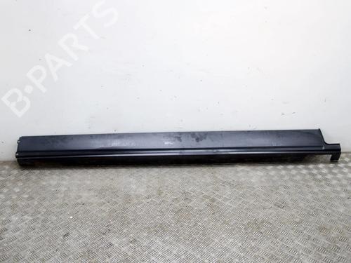 Used Right sideskirt LAND ROVER RANGE ROVER IV (L405) 3.0 TDV6 4x4 (258 hp) 14638021