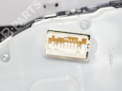 Instrument cluster PEUGEOT 208 I (CA_, CC_) 1.2 VTI 82 | BP6733894C47