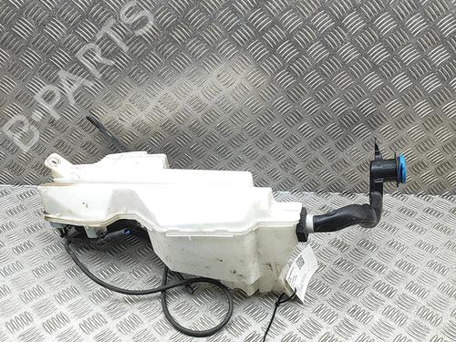 Used Windscreen washer tank VOLVO V60 II (225) B6 Mild-Hybrid AWD (299 hp) 31626683