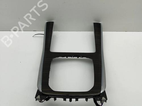 Used Middle console Middle console BMW X5 (G05, F95) xDrive 45 e Plug-in Hybrid (394 hp) 27388400 27388400