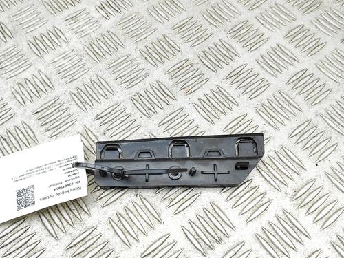 Used Front bumper bracket Front bumper bracket 37030030 37030030